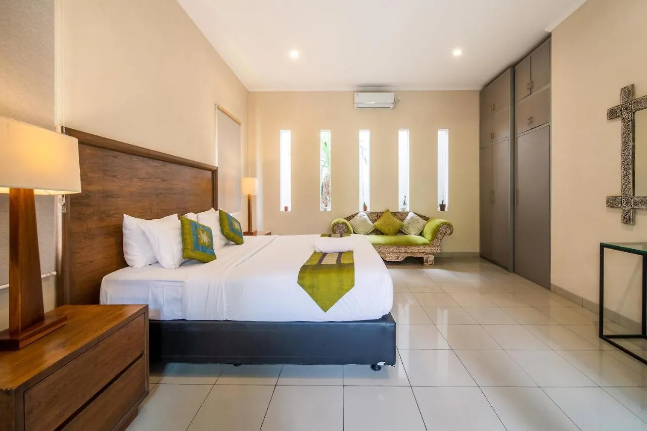 Villa Kinawa Seminyak 0*, スミニャック